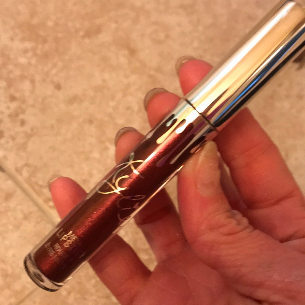 Kylie Dancer lip gloss